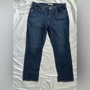 NWOT Womens Levis Classic Straight size 12 SHORT 31”x28” Mid Rise Hypersoft